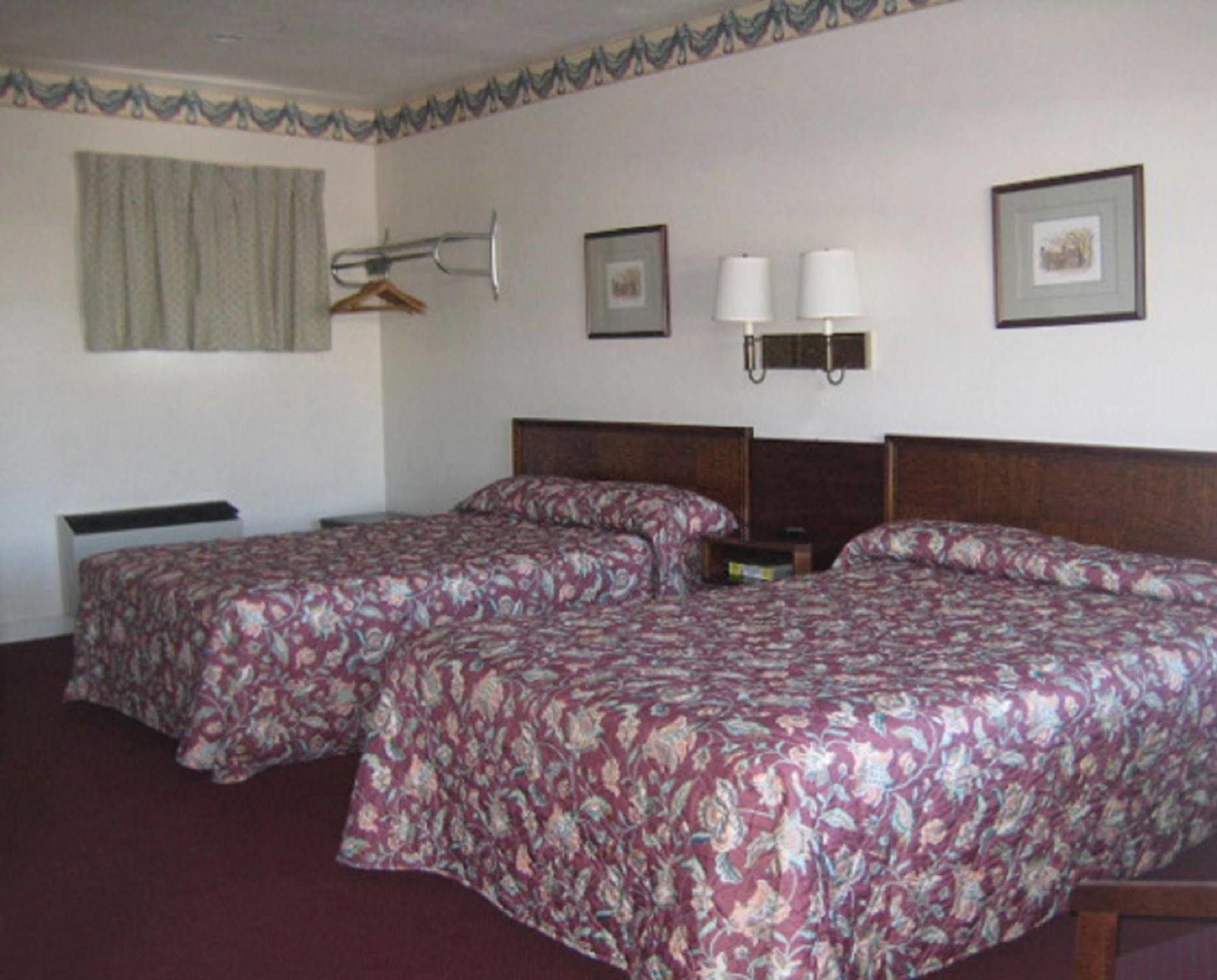 Bassett Motel Вильямсбург Экстерьер фото