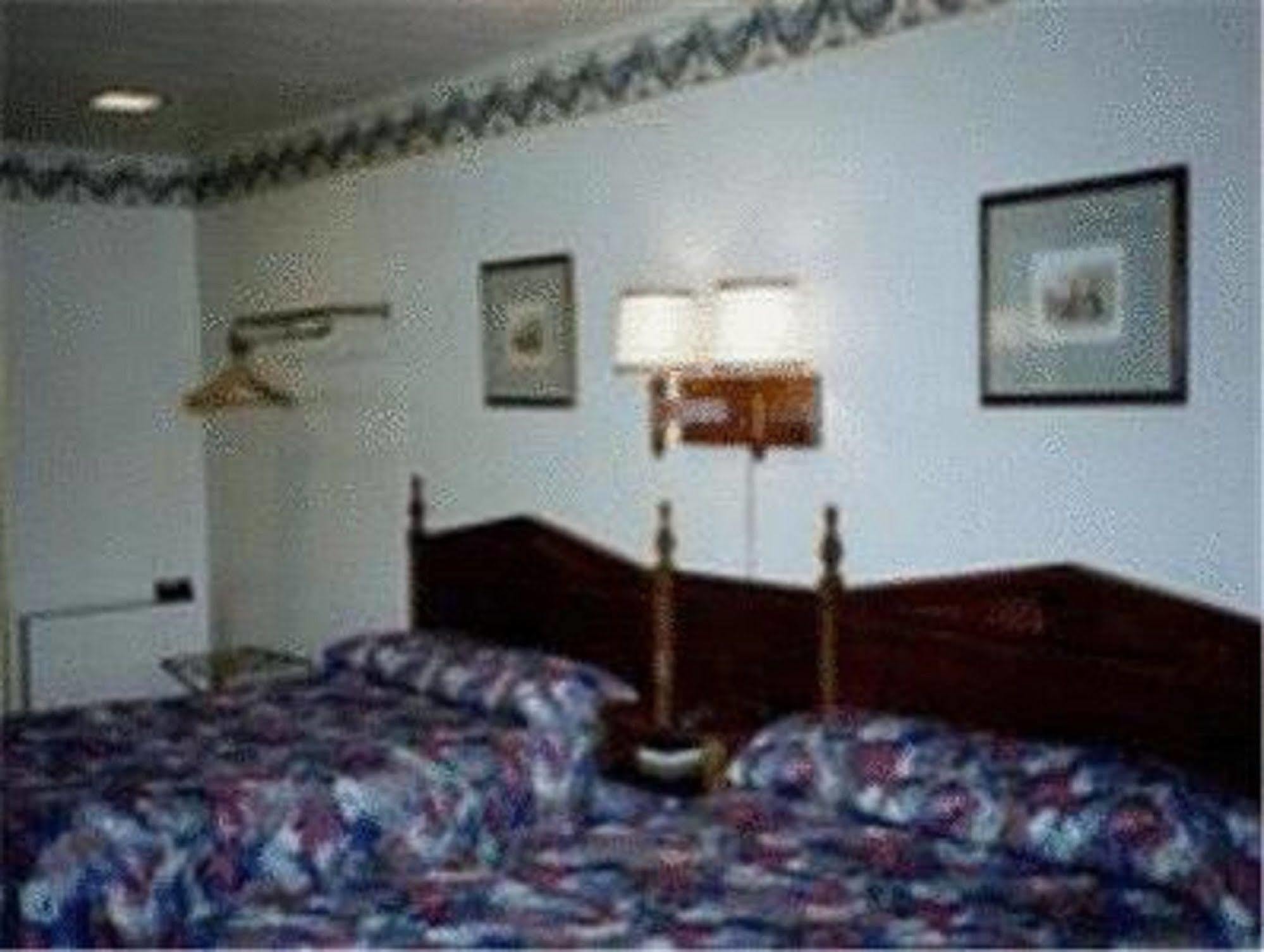 Bassett Motel Вильямсбург Экстерьер фото